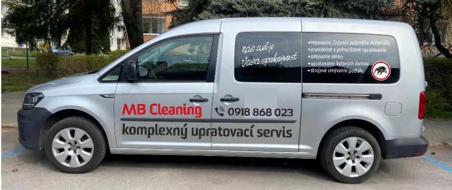 Vozidlo MB CLEANING s firemným polepom